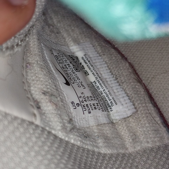 Nike Air Force 1 - Picture 3 of 5